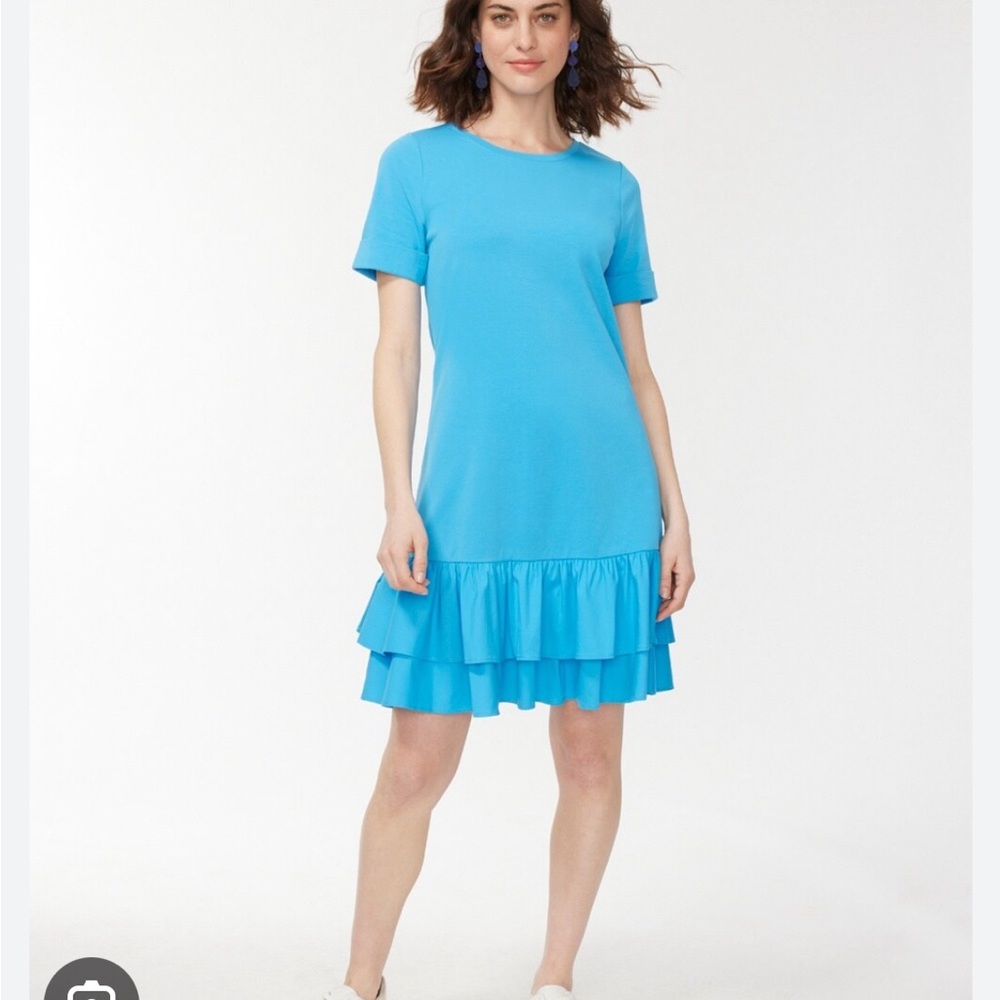 Chico’s blue short sleeve dress size 8 NWT.